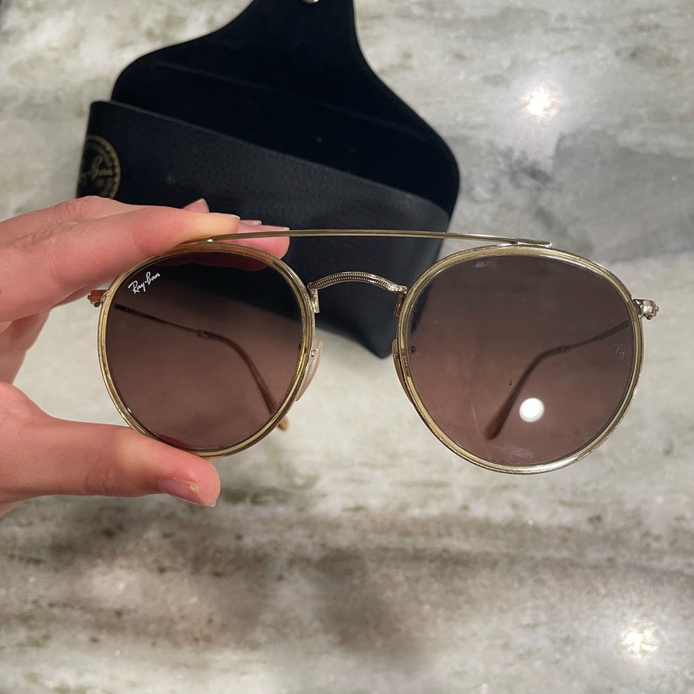 Ray-Bans - Picture 2 of 3